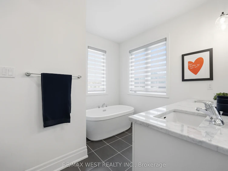 497 Kleinburg Summit Way, Vaughan, ON, L4H 4T5 - 18