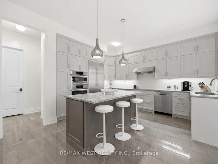 497 Kleinburg Summit Way, Vaughan, ON, L4H 4T5 - 9