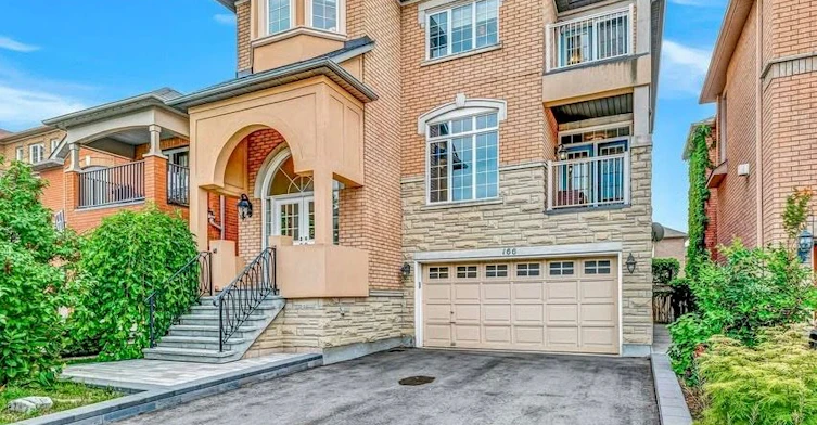 Lower-166 Sail Crescent, Vaughan, ON, L6A 2Z2