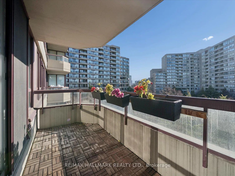 512-81 Townsgate Drive, Vaughan, ON, L4J 8E6 - 23
