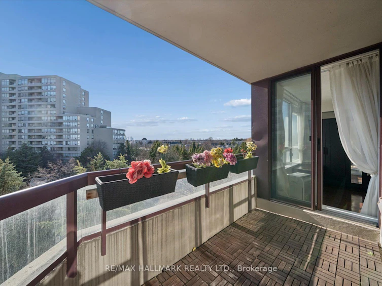 512-81 Townsgate Drive, Vaughan, ON, L4J 8E6 - 24