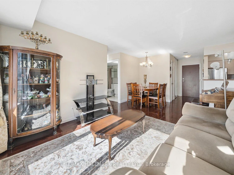 512-81 Townsgate Drive, Vaughan, ON, L4J 8E6 - 8