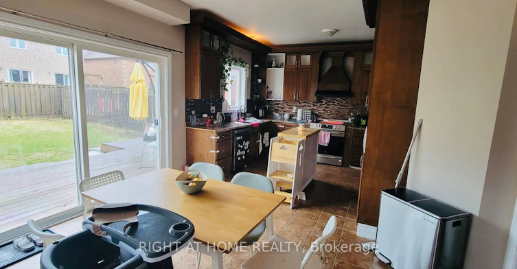 1215 Lowrie Street, Innisfil, ON, L9S 0E5 - 4