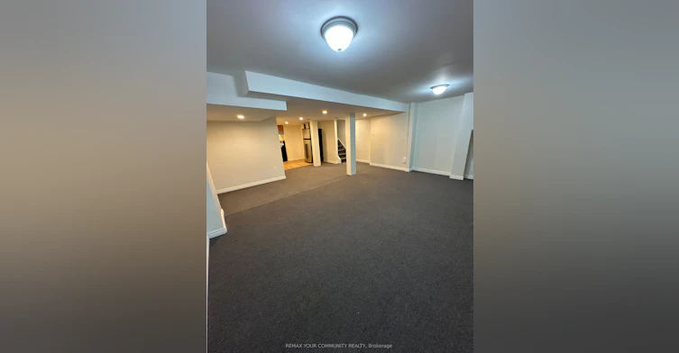 33 Brightsview Drive, Richmond Hill, ON, L4E 3Z2 - 4
