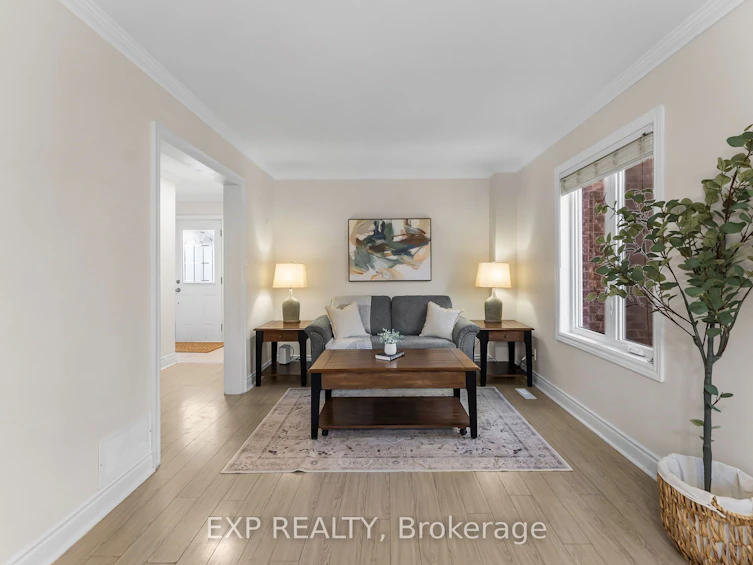 19 Natanya Boulevard, Georgina, ON, L4P 3R6 - 8