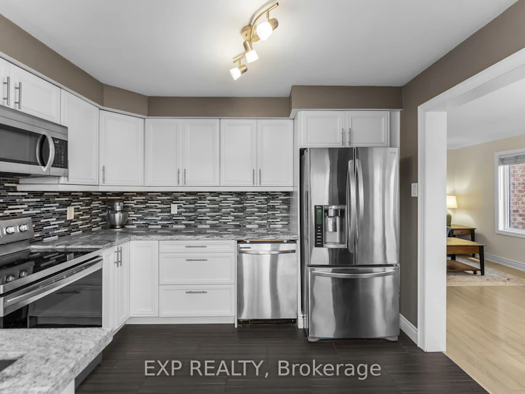 19 Natanya Boulevard, Georgina, ON, L4P 3R6 - 16
