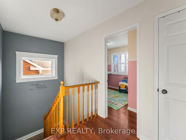 19 Natanya Boulevard, Georgina, ON, L4P 3R6 - 19