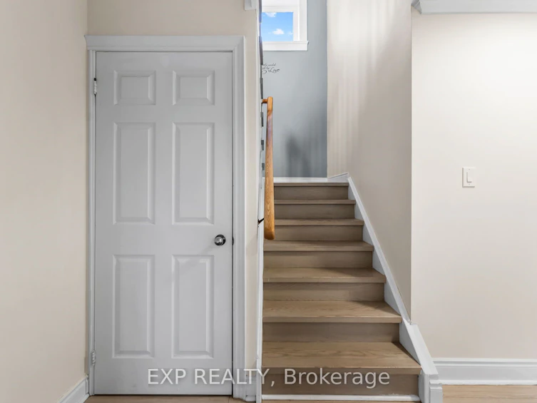 19 Natanya Boulevard, Georgina, ON, L4P 3R6 - 18