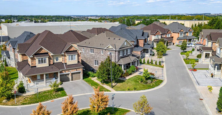 61 Match Point Court, Aurora, ON, L4G 3J1 - 50