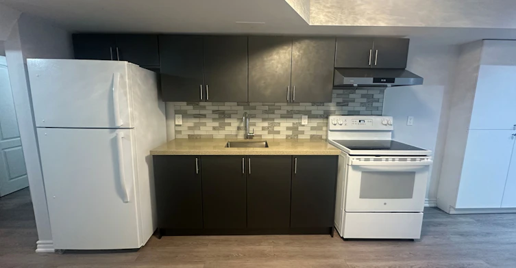 Basement-372 Mantle Avenue, Whitchurch-Stouffville, ON, L4A 0R8 - 5