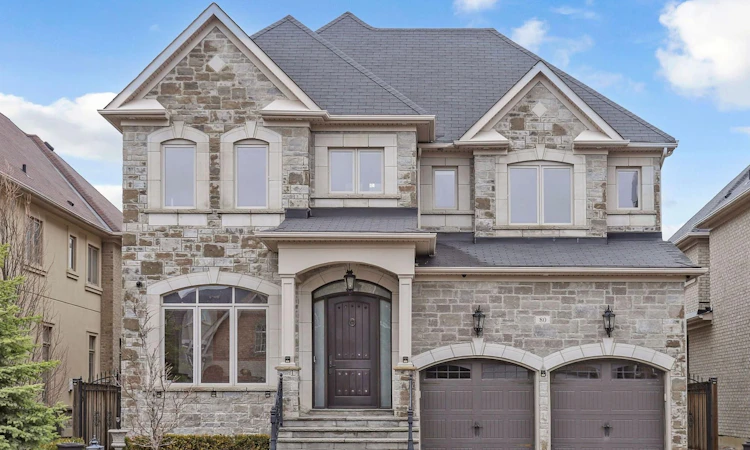 80 Puccini Drive
