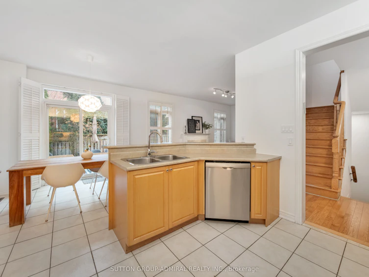 45 Chardonnay Drive, Vaughan, ON, L4J 8R8 - 12