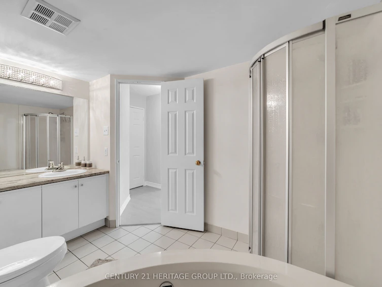 806-30 Harding Boulevard W, Richmond Hill, ON, L4C 9M3 - 31