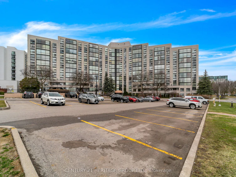806-30 Harding Boulevard W, Richmond Hill, ON, L4C 9M3