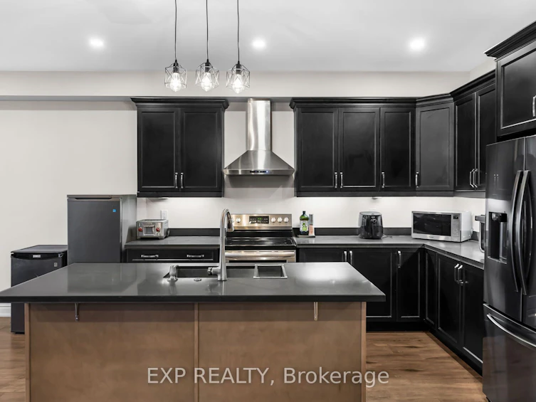 1951 Metro Road, Georgina, ON, L0E 1L0 - 16