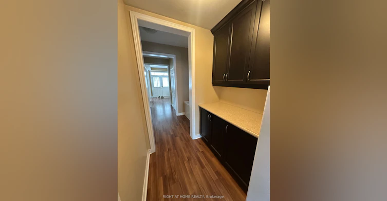 12 Ames Crescent, Aurora, ON, L4G 0C3 - 5