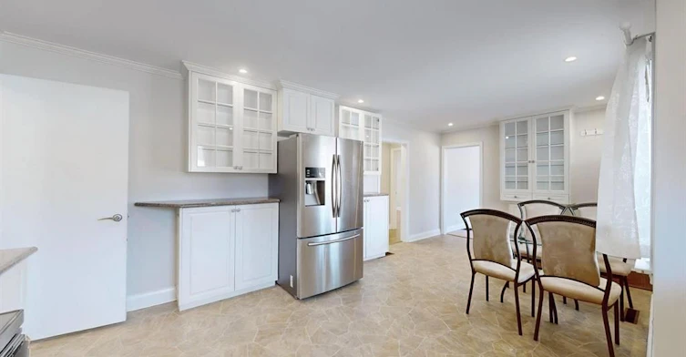 350 The Queensway N/A S, Georgina, ON, L4P 2B9 - 9