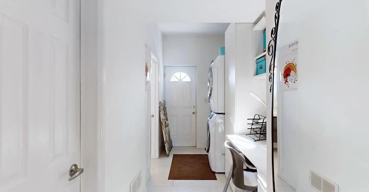 350 The Queensway N/A S, Georgina, ON, L4P 2B9 - 21