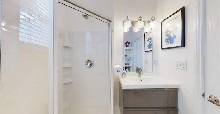 350 The Queensway N/A S, Georgina, ON, L4P 2B9 - 23