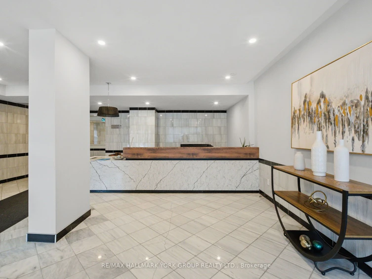 604-250 Davis Drive, Newmarket, ON, L3Y 7T7 - 19