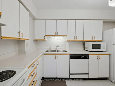604-250 Davis Drive - 4