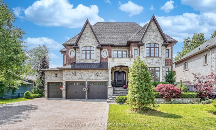 173 Lakeland Crescent