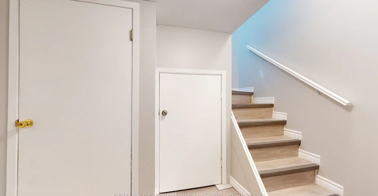 Bsmnt-39 Davis Road, Aurora, ON, L4G 2B4 - 4
