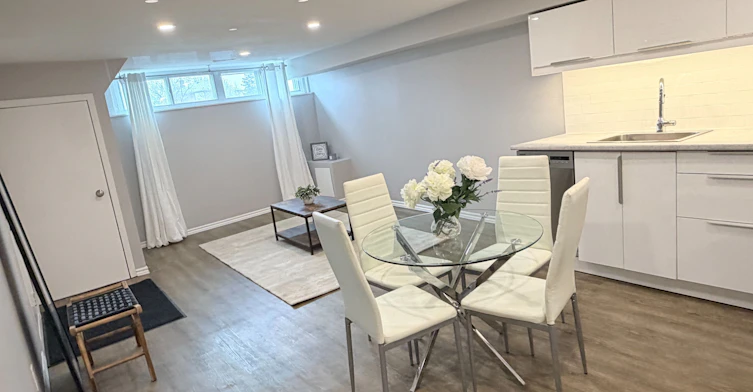 Bsmnt-39 Davis Road, Aurora, ON, L4G 2B4 - 6