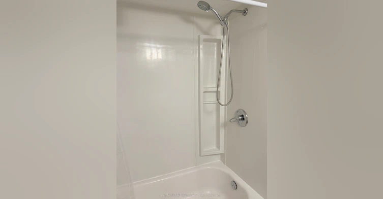 Bsmnt-39 Davis Road, Aurora, ON, L4G 2B4 - 11