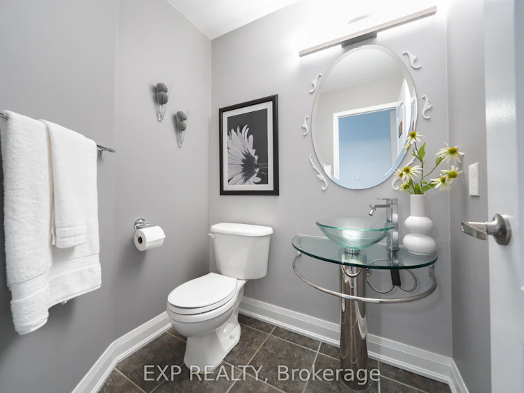 86 Bassett Avenue, Richmond Hill, ON, L4B 4G1 - 10