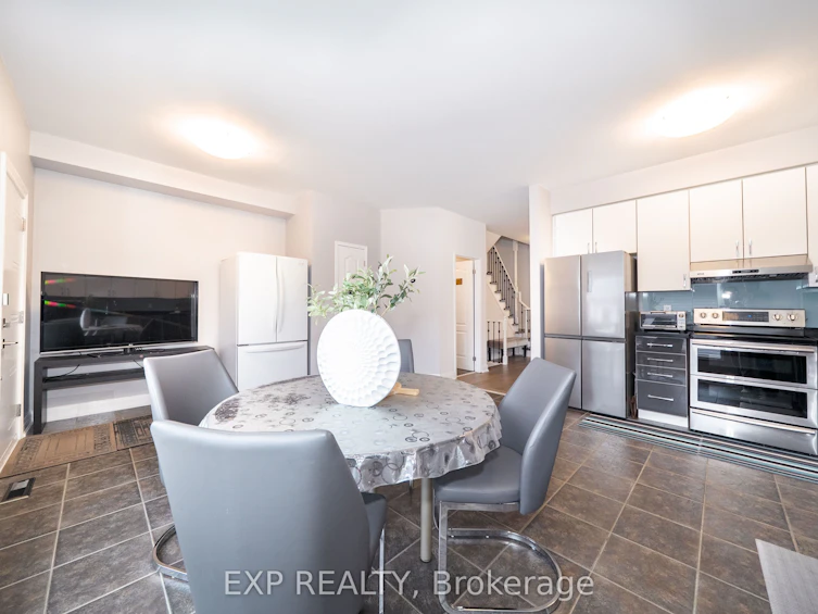 86 Bassett Avenue, Richmond Hill, ON, L4B 4G1 - 16