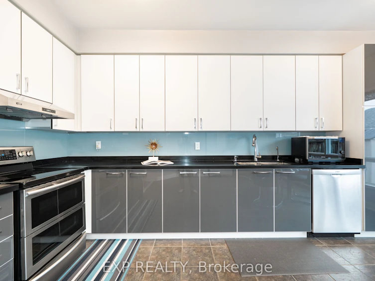 86 Bassett Avenue, Richmond Hill, ON, L4B 4G1 - 15