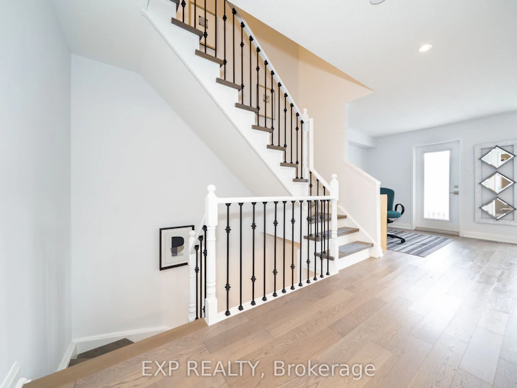 86 Bassett Avenue, Richmond Hill, ON, L4B 4G1 - 18