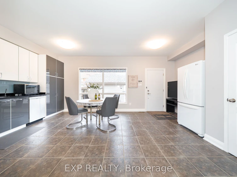 86 Bassett Avenue, Richmond Hill, ON, L4B 4G1 - 17