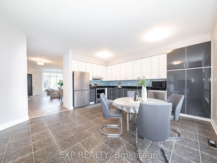 86 Bassett Avenue, Richmond Hill, ON, L4B 4G1 - 14