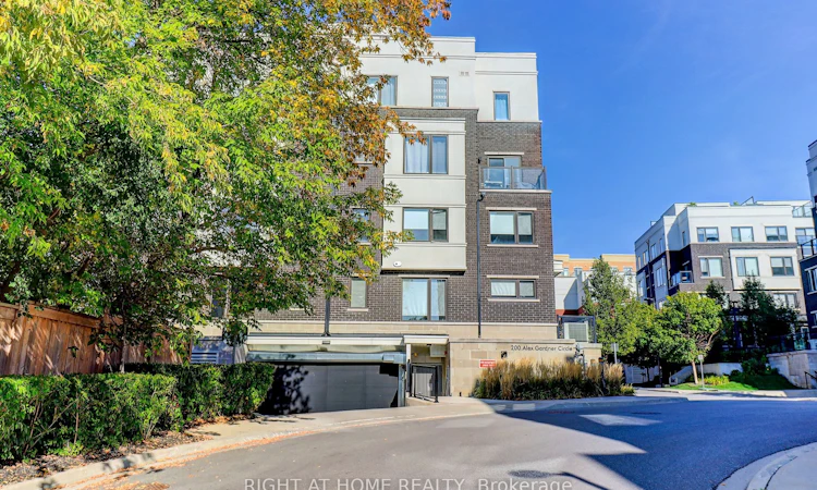 28-200 Alex Gardner Circle