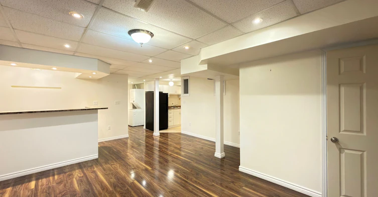 20 Aztec Court, Richmond Hill, ON, L4S 2W6 - 2