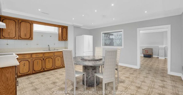 Lower-99 Willis Road, Vaughan, ON, L4L 2S4 - 4