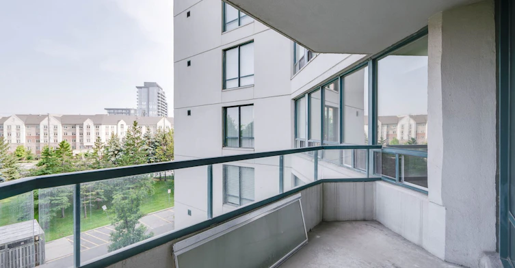 506-120 Promenade Circle, Vaughan, ON, L4J 7W9 - 26