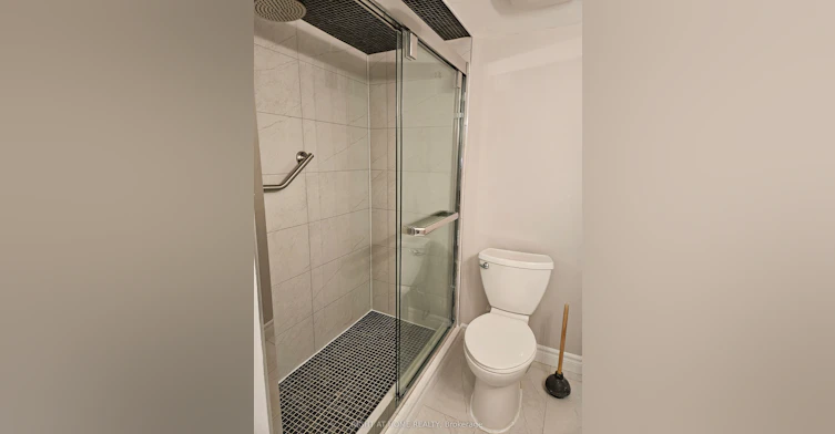 Lower-121 Badessa Circle, Vaughan, ON, L4J 6E2 - 7