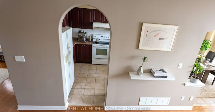 Upper room-48 Cartmel Drive, Markham, ON, L3S 4K2 - 6