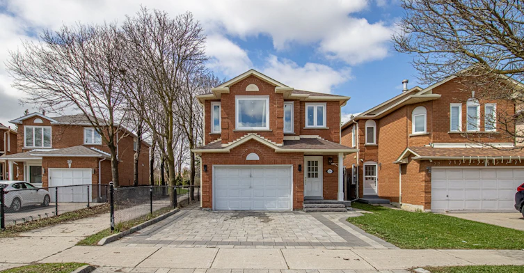 24 Forestside Road, Richmond Hill, ON, L4C 9V2