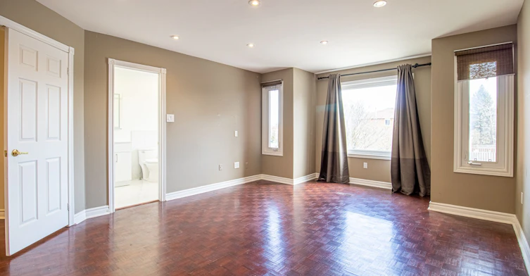 24 Forestside Road, Richmond Hill, ON, L4C 9V2 - 17