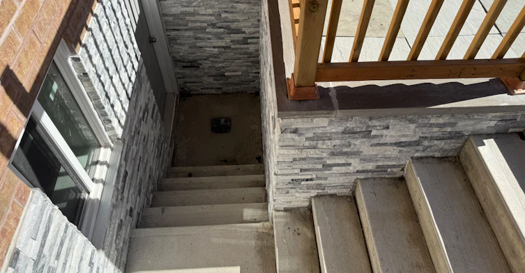 71 Holly Dr Drive, Richmond Hill, ON, L4S 2S4 - 4