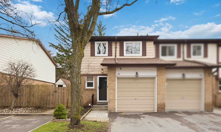 31 Thatcher's Mill Way