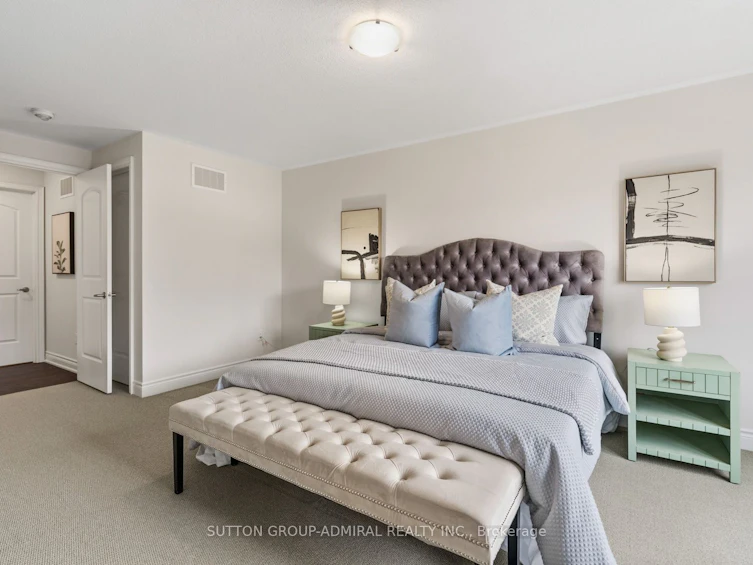 2 William Luck Avenue, East Gwillimbury, ON, L9N 0S1 - 21