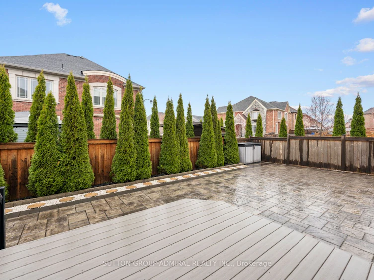 2 William Luck Avenue, East Gwillimbury, ON, L9N 0S1 - 37