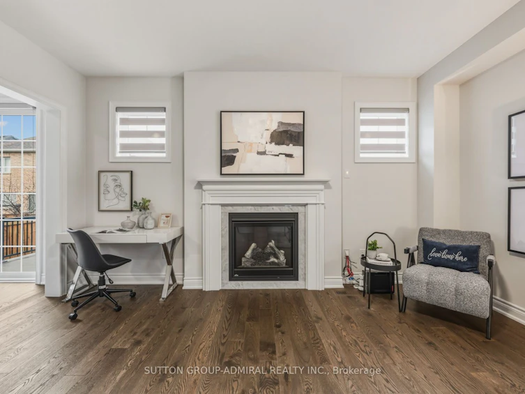 2 William Luck Avenue, East Gwillimbury, ON, L9N 0S1 - 11