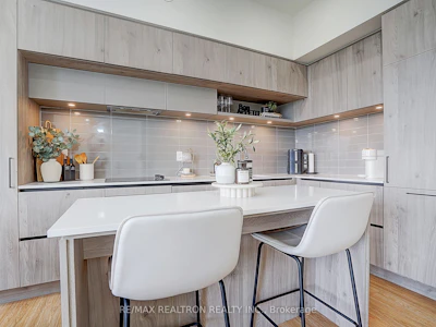 711-5 Steckley House Lane - 4