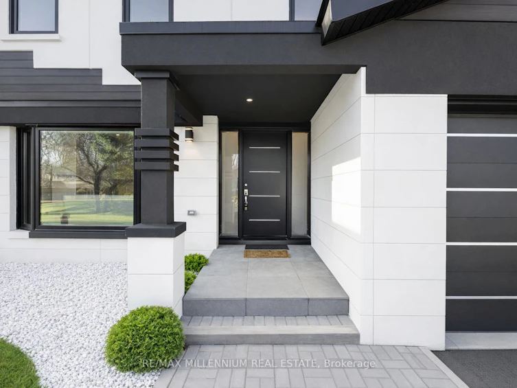 14 Portree Crescent, Markham, ON, L3T 3G2 - 2